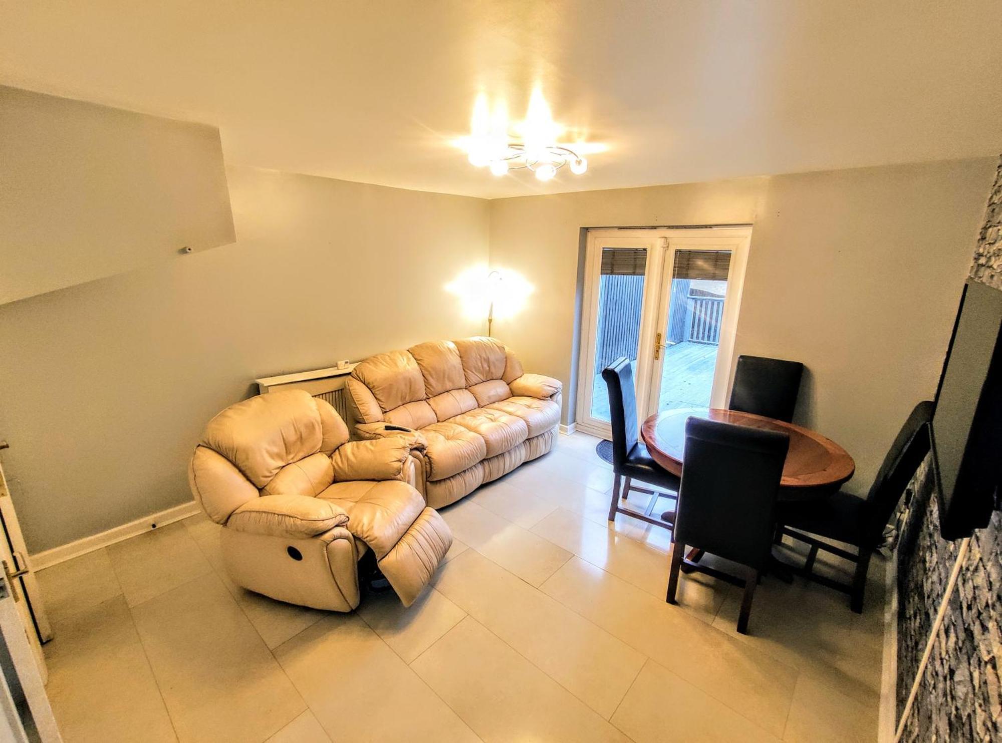 High Rigg House Bradford - Luxury Accomodation With Private Parking Idle ภายนอก รูปภาพ